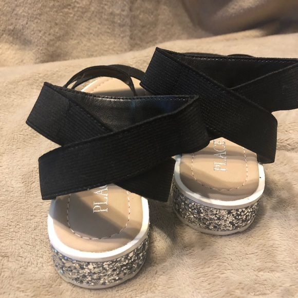 Girls elastic platform sandals with glitter sole - Picture 5 of 6